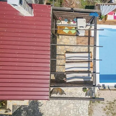 Villa Stone Pietra Comfortable *