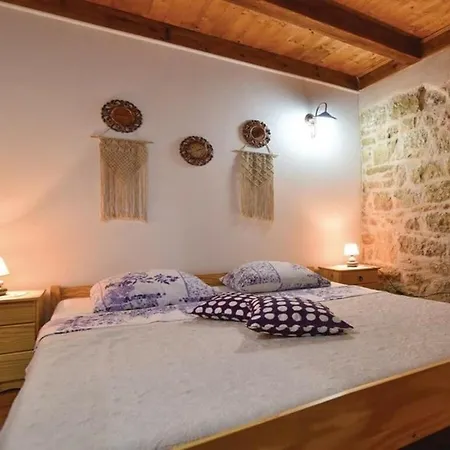 Stone Pietra Comfortable * Zadar