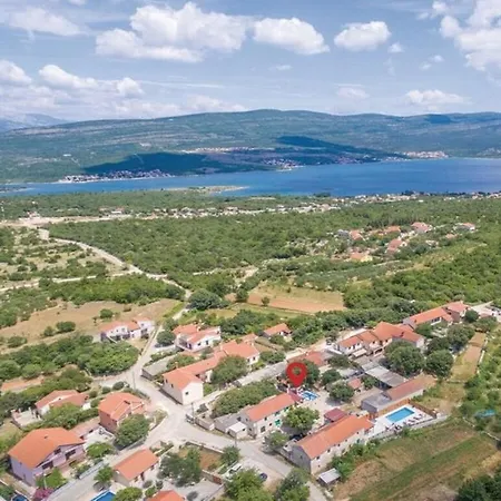 Stone Pietra Comfortable Villa